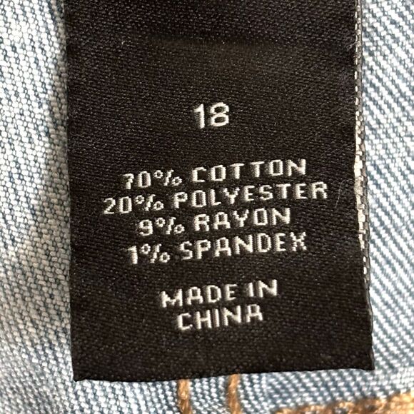 Lane Bryant Boyfriend Jeans, Sz 18 (40" x 32") Distressed Look, New without Tags - Picture 15 of 16